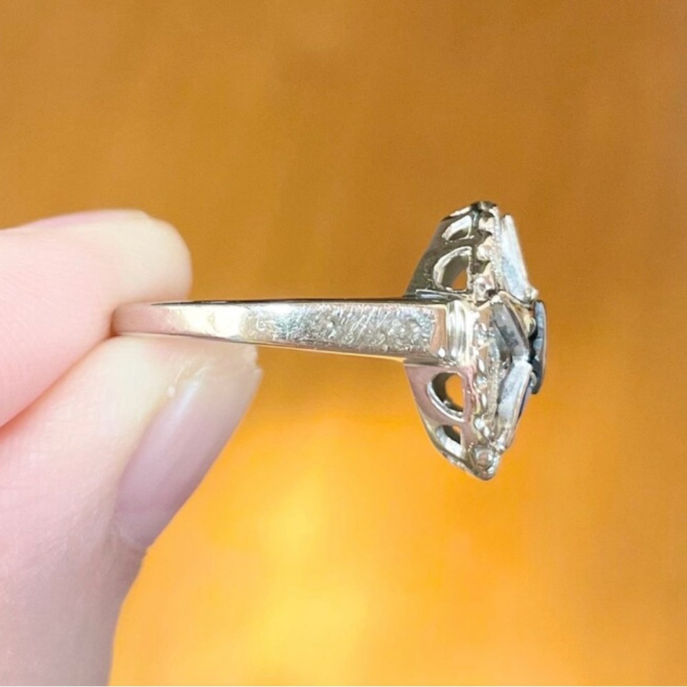 Vintage 10K White Gold Diamond Order of the Eastern Star Masonic Ring (Size 7.5) - Picture 8 of 10